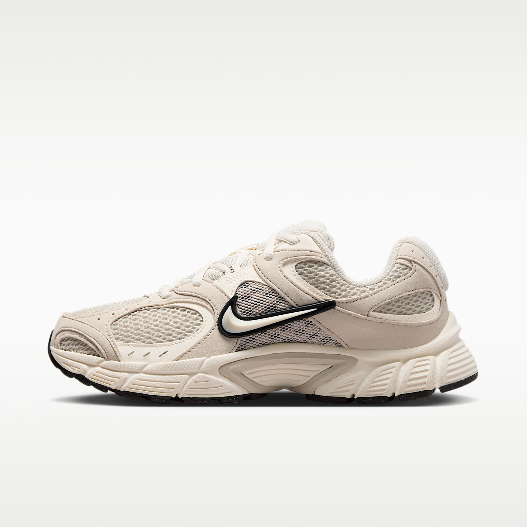 Nike V5 RNR Women's Shoes. Nike CA